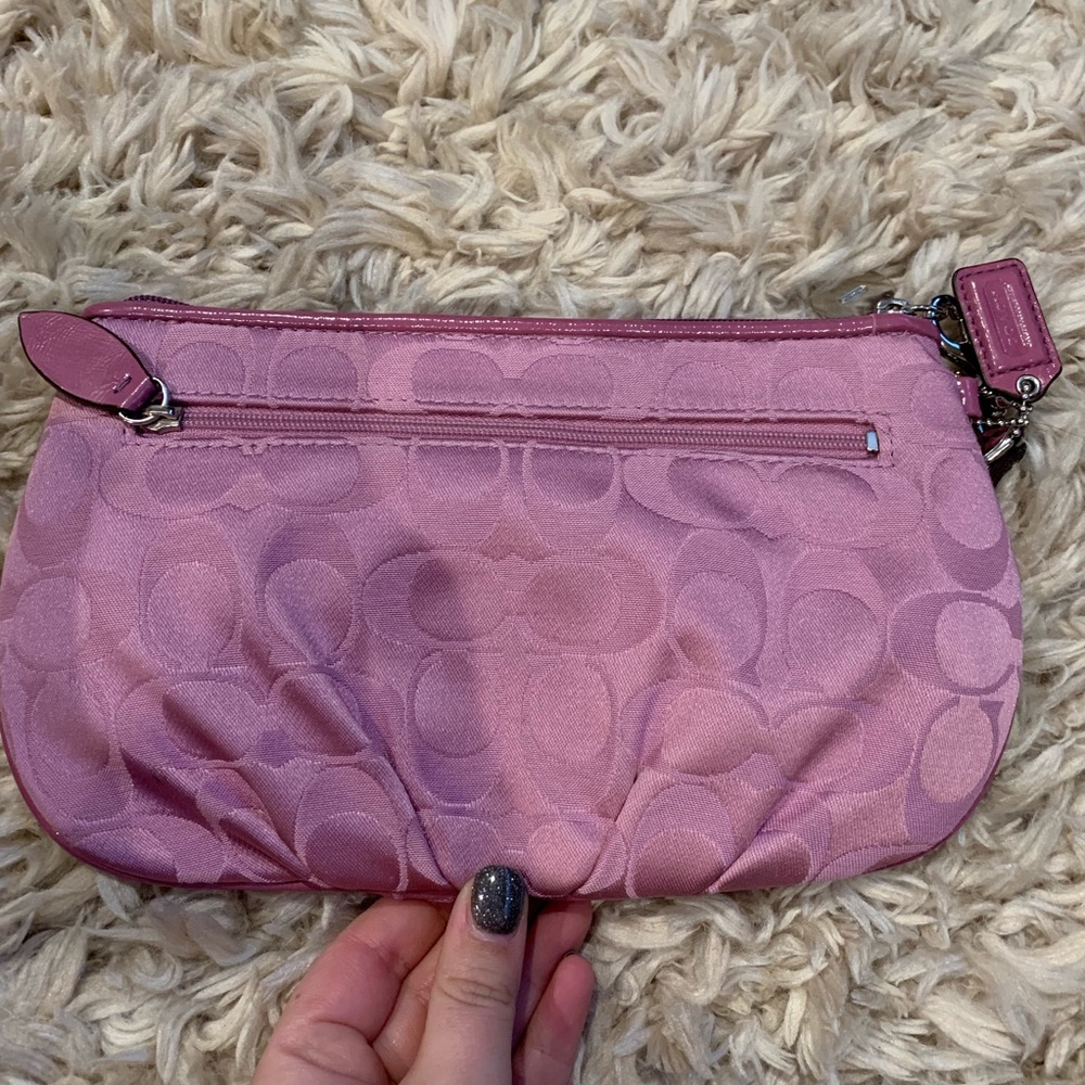Coach wristlet - Picture 2 of 3